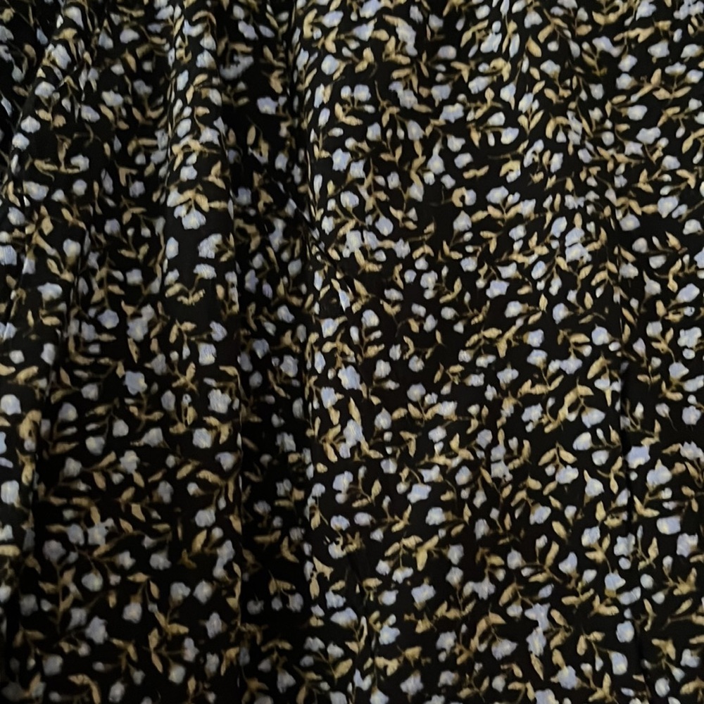 MSCH spring skirt - Picture 2 of 3